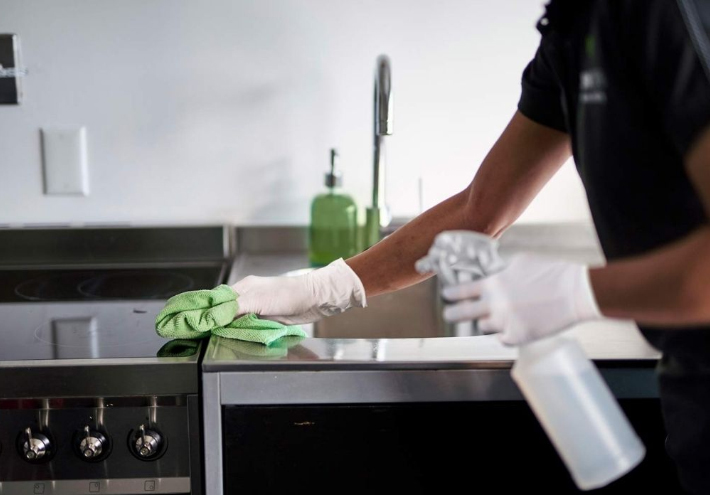 Kitchen Cleaning